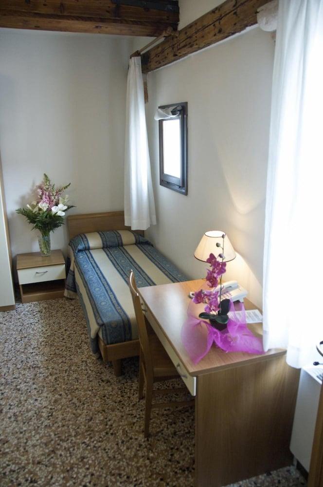 Bed and Breakfast Casa Sant'Andrea Венеція Екстер'єр фото