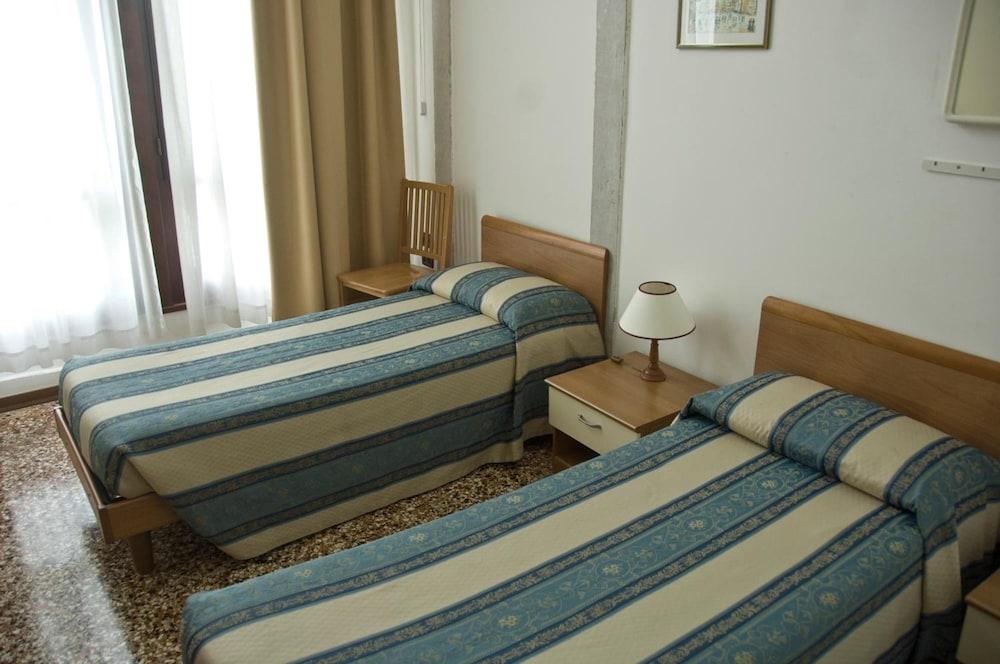 Bed and Breakfast Casa Sant'Andrea Венеція Екстер'єр фото